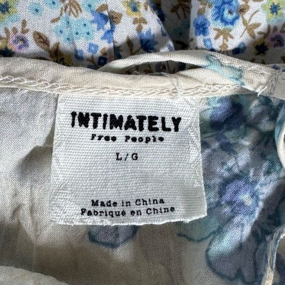 Intimately Free People - Picture 5 of 6